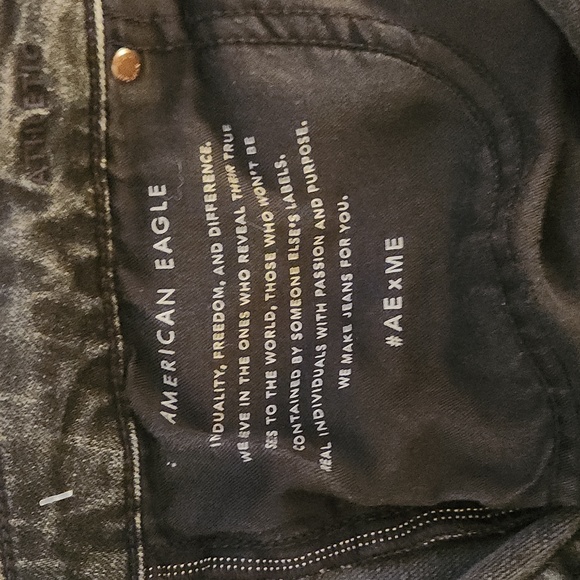 American Eagle jeans - Picture 4 of 5